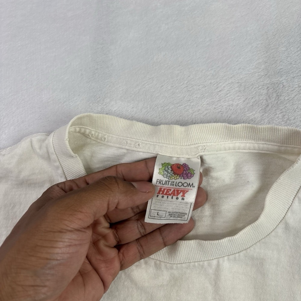 VTG Hello My Name Is Stud White SS Graphic Shirt Distressed Men's Large - Picture 4 of 10
